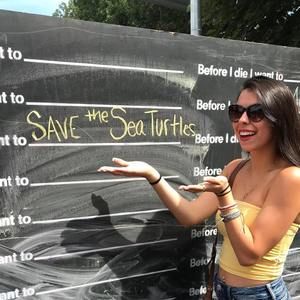 Meet your Posher, Vicky